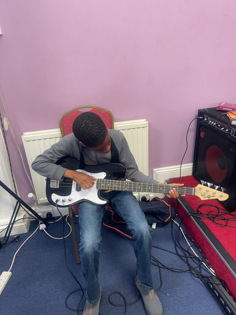 da855676-4bbb-4e15-aaf1-0399429cb759